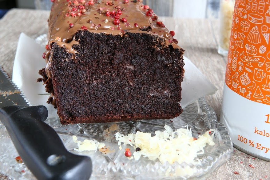 Chocolate Einkorn Cake