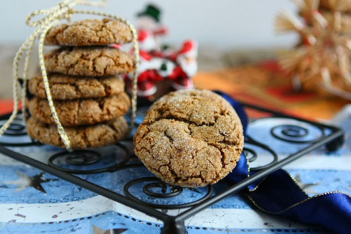 Ginger Molasses Spelt Cookies