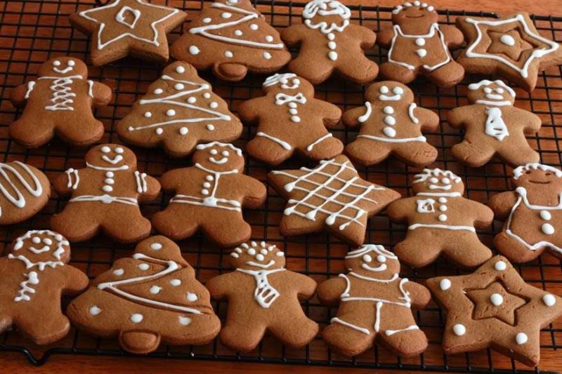 Gingerbread Cookies Gingerbread Cookies